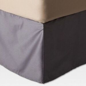Threshold -  Bed Skirt Oversized Sateen Pleated Wrink Gray